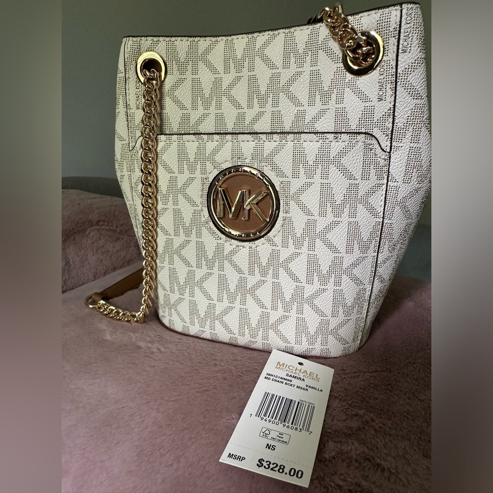 ⬇️ ⬇️ NWT Michael Kors SAMIRA Vanilla MD Chain Bucket Bag ⬇️ ⬇️